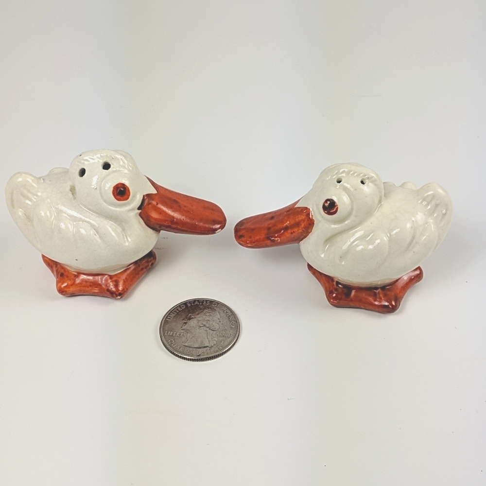 Vintage Long Beak Bird Salt & Pepper Shakers Japan